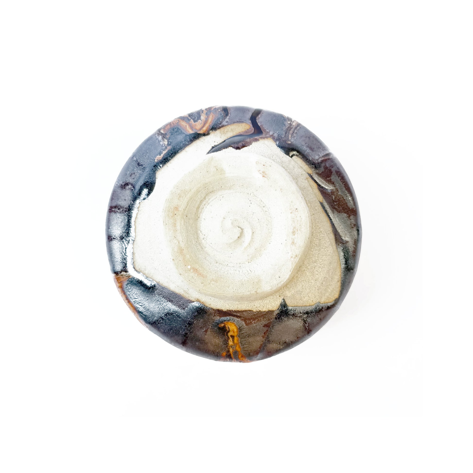 KOHAKU Matcha Bowl - bottom view showing the finishing of the bowl