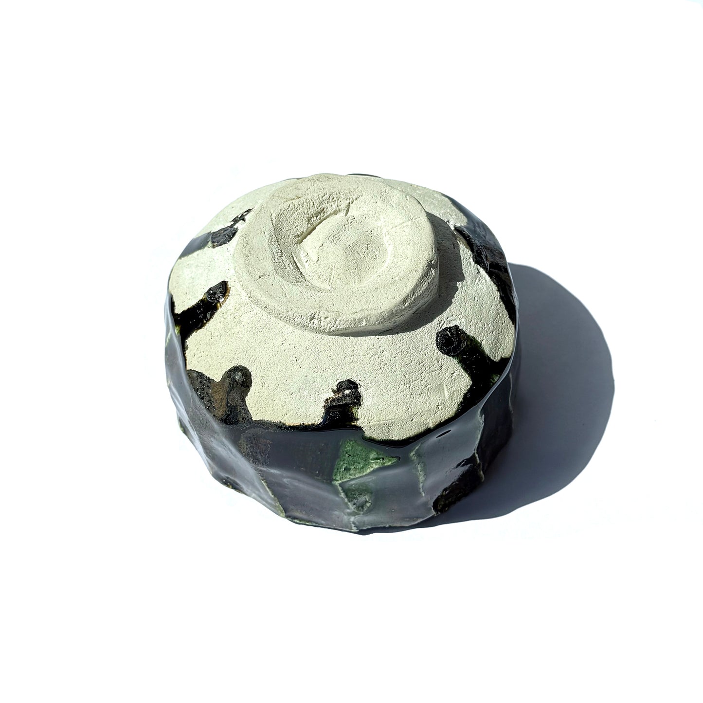 SHUNTO KATO Matcha Bowl - bottom view revealing glazing and foot ring