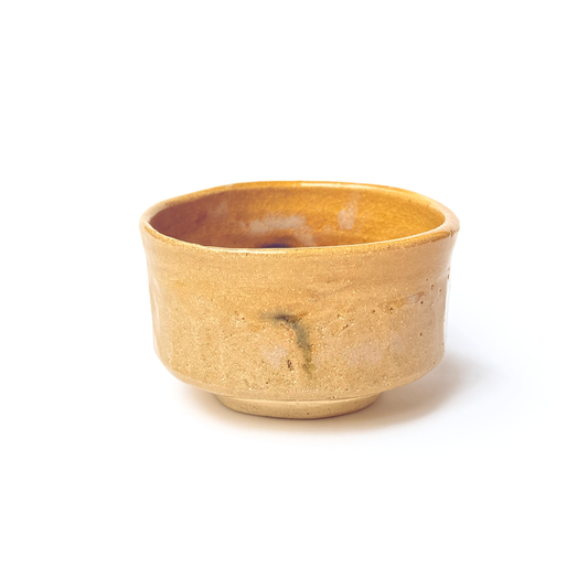 TAKIGUCHIKIHEJI Matcha Bowl - front view displaying the profile and textured exterior