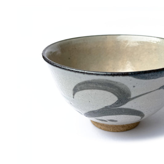 EGARATSU Chawan - Handmade Ceramic Matcha Bowl - Hasami Japan