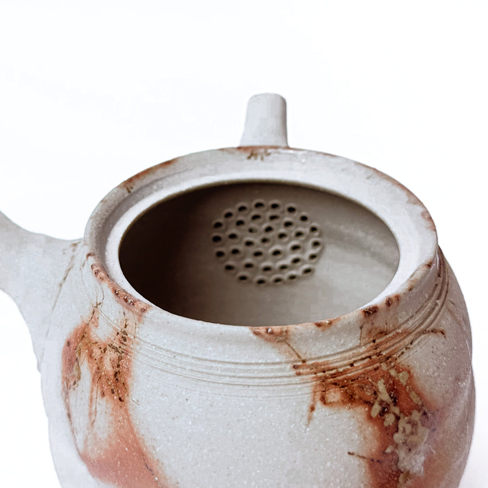 Tokoname-yaki Teapot by Jin Tanikawa - Handmade Japanese Kyusu | HONO