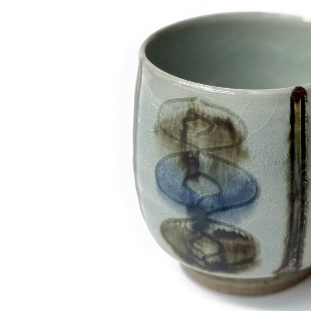 Sodeshi-yaki Handmade Ceramic Teacup by Sodeshi-gama | MARU