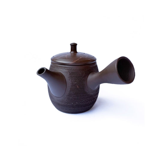MOGAKE ceramic teapot on a white background