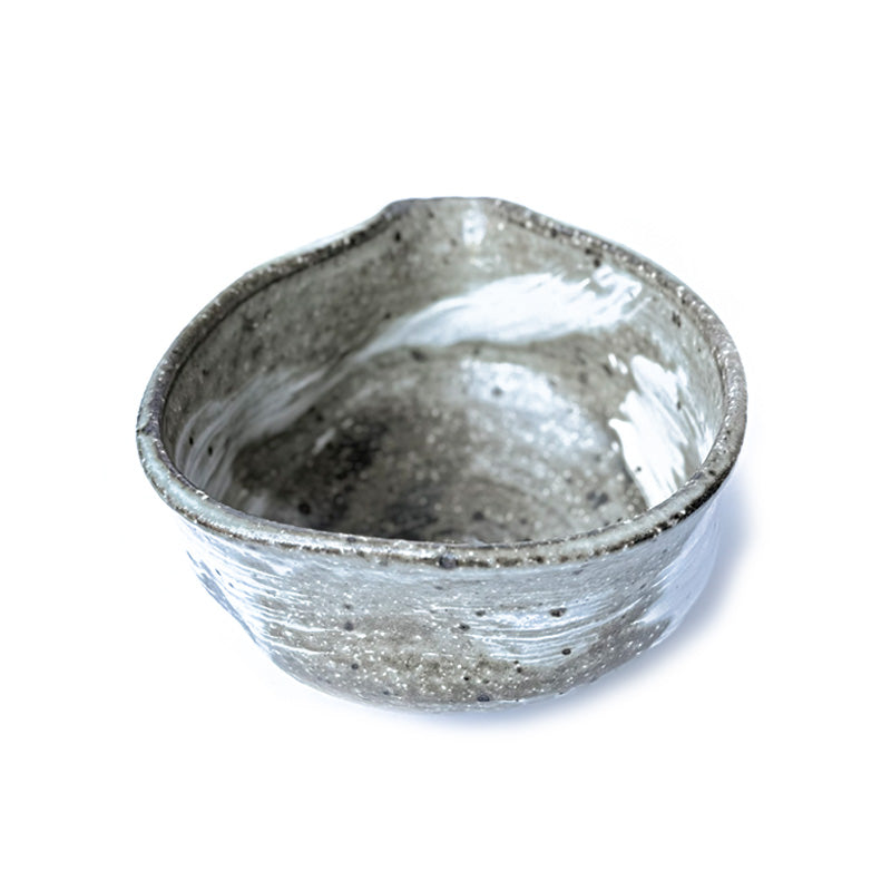 Shigaraki-yaki Katakuchi Chawan by Kiyoshi Kato - Handmade Spouted Matcha Bowl | NEZUMI
