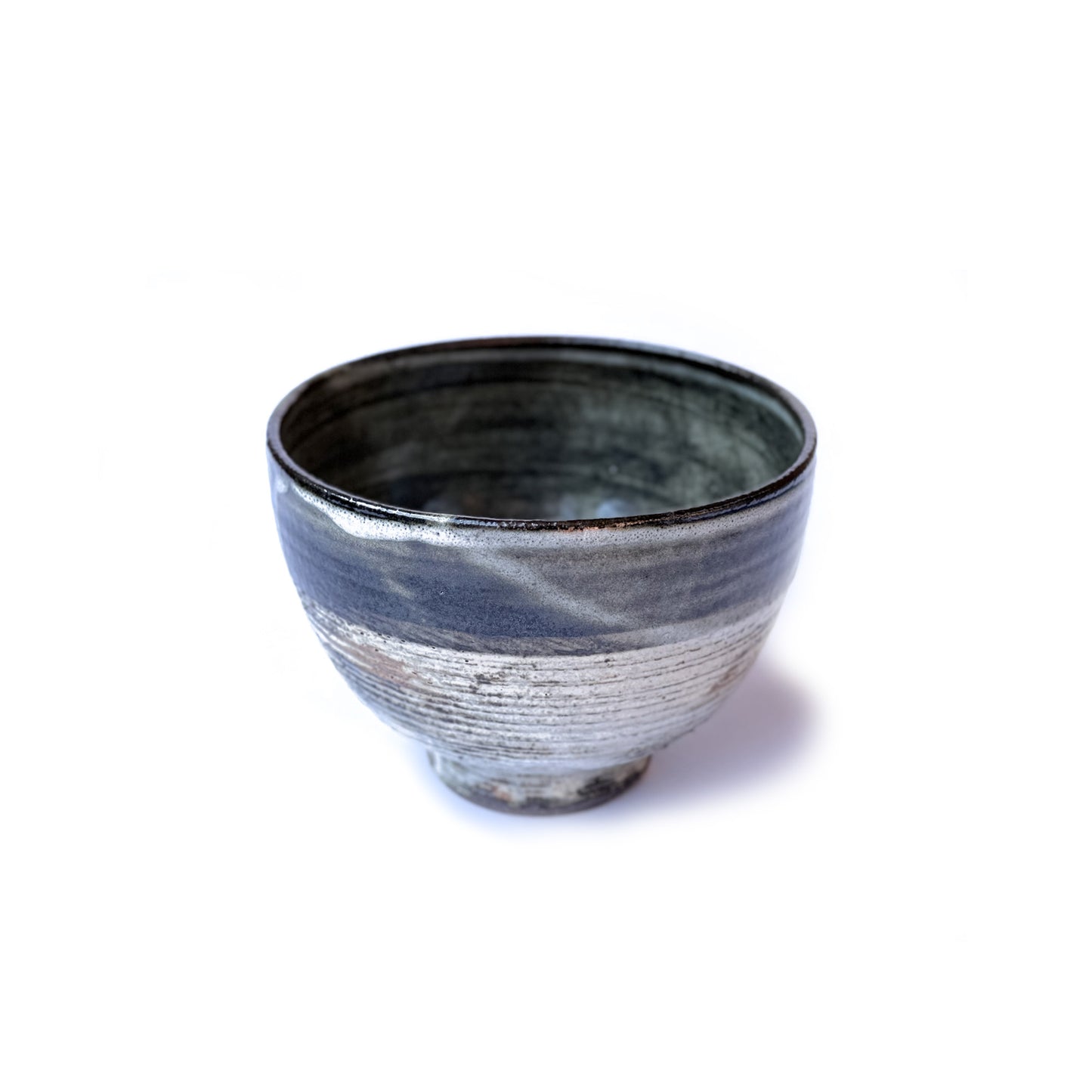Ceramic bowl with a textured surface